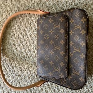 “LV” like purse